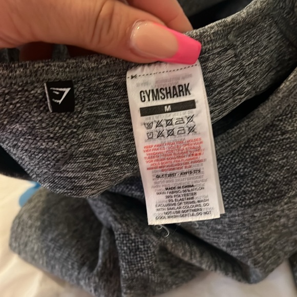 Gymshark set - Picture 2 of 3